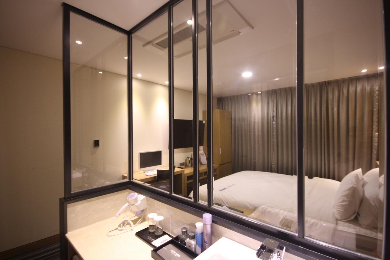 Mbn Hotel Changwon Dış mekan fotoğraf